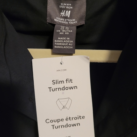 H&M Slim Fit Turndown size XL - Picture 2 of 3
